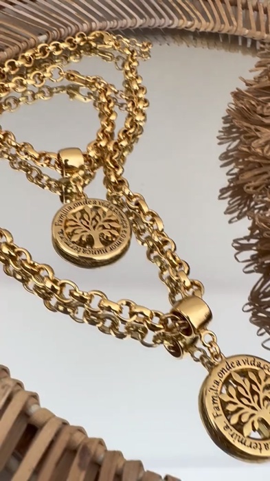 ￼Conjunto colar e pulseira feminino com pingente árvore da vida.#conjuntocolarepulseira #conjuntoarvoredavida #acessorios #joias