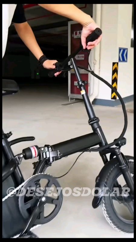 Mobilidade e tecnologia! ⚡ #BicicletaEletrica dobrável com autonomia de 50km. Facilite seu dia com essa #OfertaShopee! 🚲 #Skyboard