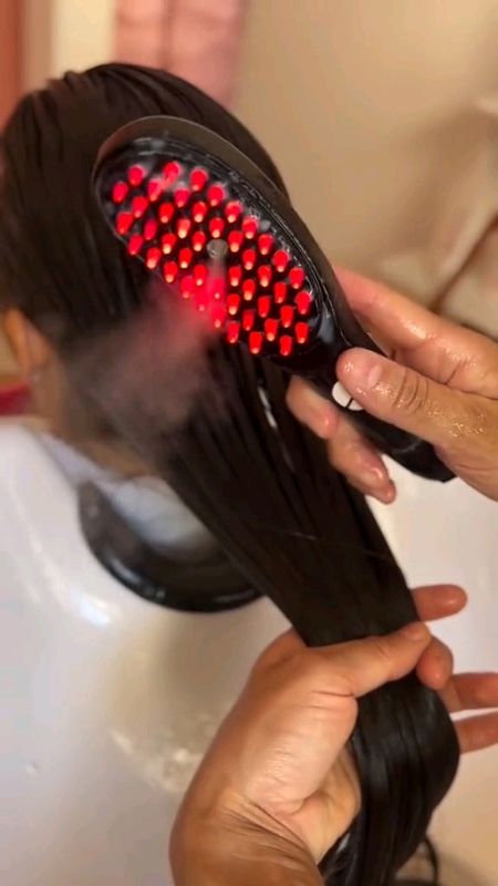 Escova Massageadora com Laser #escovaparacabelo #escovamassageadora #escovamilagrosa #escovadecrescimento