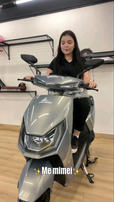 Perfeitaa 😍 #moto #scooter #SemCNH #motoeletrica
